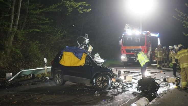 Göppingen - Schwerer Verkehrsunfall fordert Todesopfer