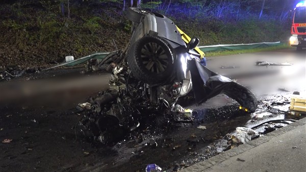 Göppingen: Schwerer Verkehrsunfall fordert Todesopfer 