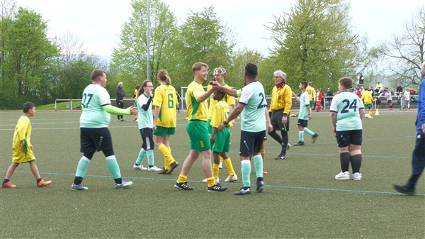 Salach: Inklusion live - SoccerKids laden zum großen Spieltag